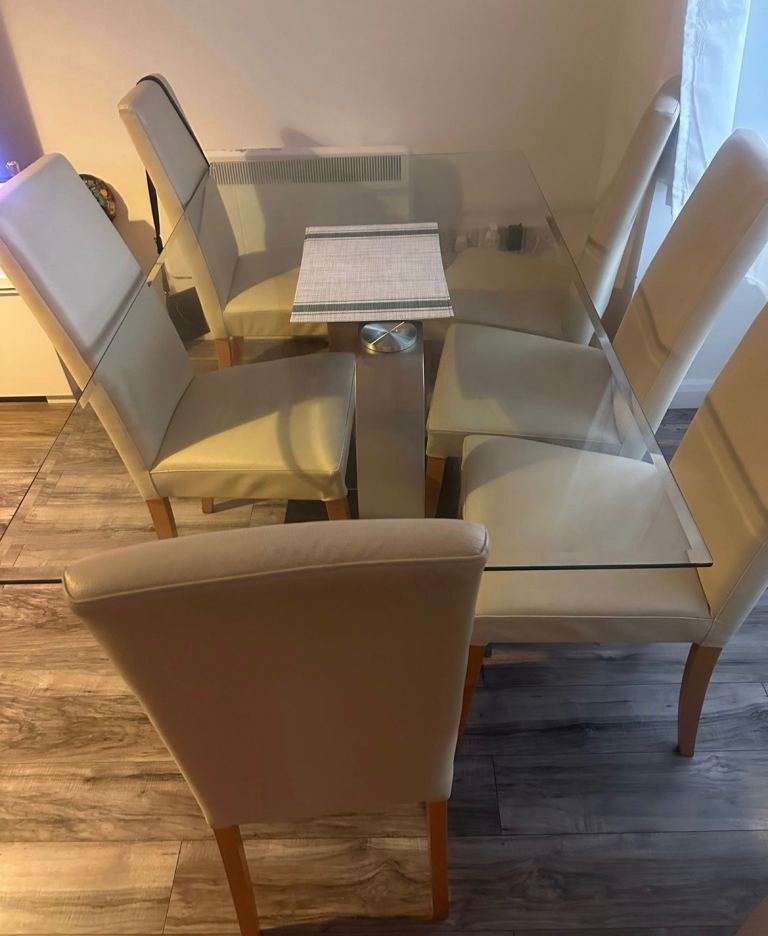 Rectangle dining table and chairs 