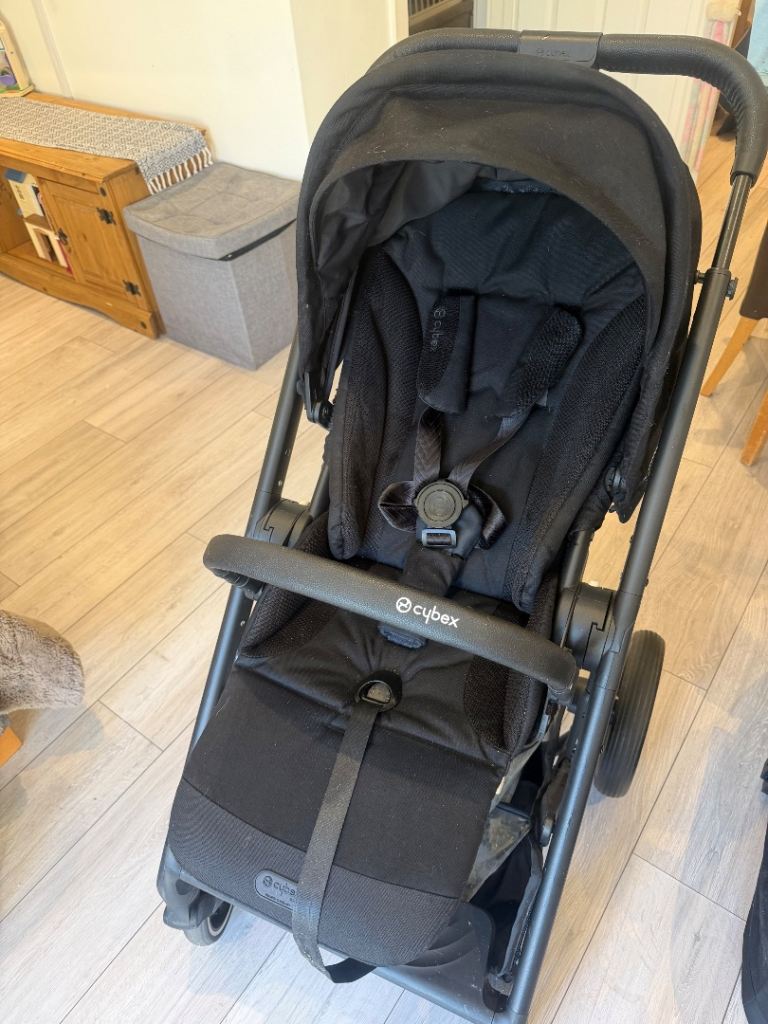 Cybex Balios Black Travel System – Pram, Car Seat, Carrycot