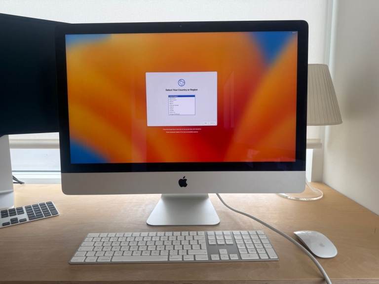 Apple 27" iMac Retina 5K (2017) | 4.2GHz i7 | 64GB RAM | 512GB SSD Excellent Condition