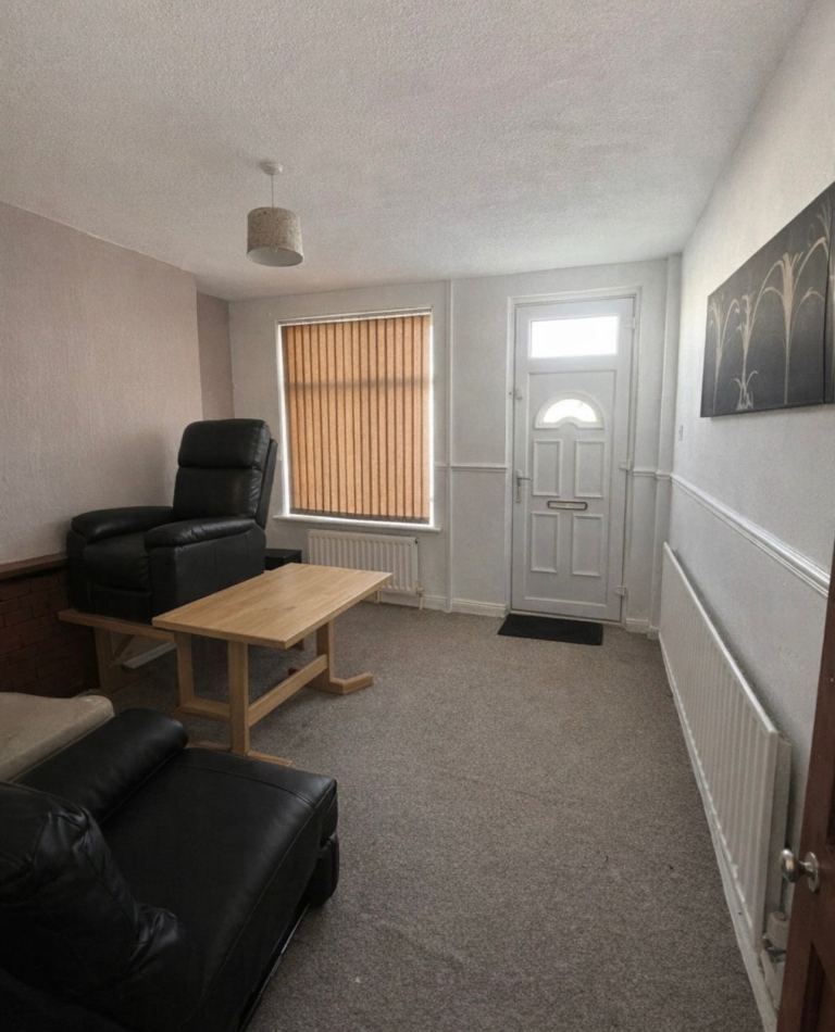 Two-Bedroom Property for Rent – Stoke-on-Trent £725 PCM 