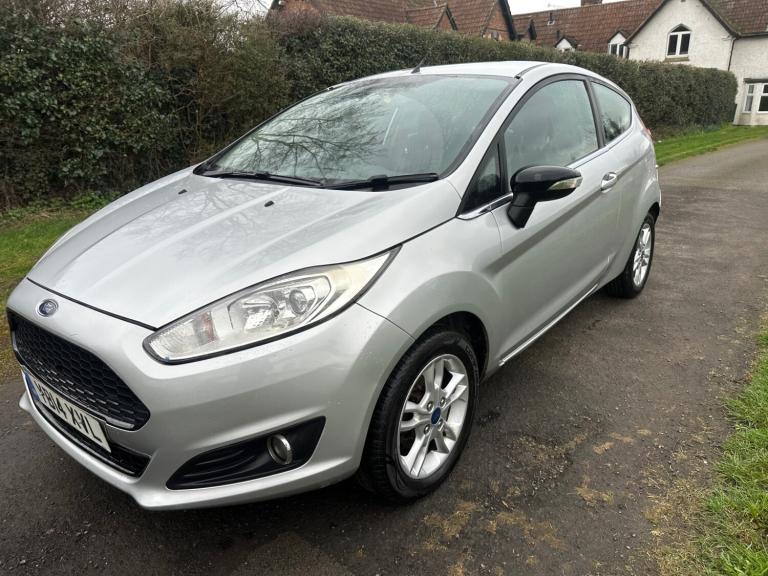 2014 Ford Fiesta 1.0 EcoBoost Zetec 3dr wet belts just been replaced HATCHBACK Petrol Manual