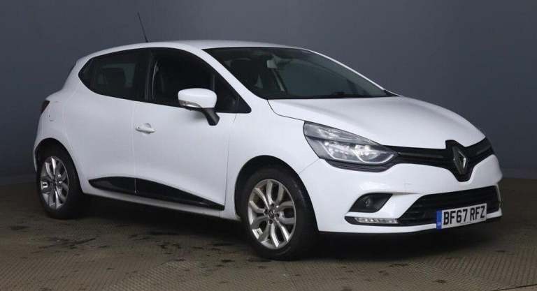 2017 Renault Clio 1.2 16V Dynamique Nav 5dr HATCHBACK PETROL Manual