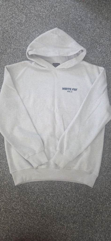 White Fox Grey Hoodie – As Good As New