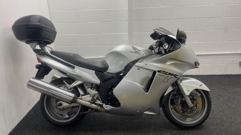 HONDA CBR1100XX SUPER BLACKBIRD ** Top Box - HISS - 2 Keys **