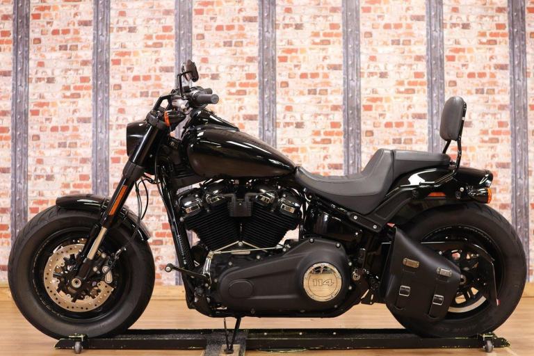 **DEPOSIT TAKEN** 2021 HARLEY FXFBS FAT BOB 114 - 11,146 MILES - SUPERB EXTRAS