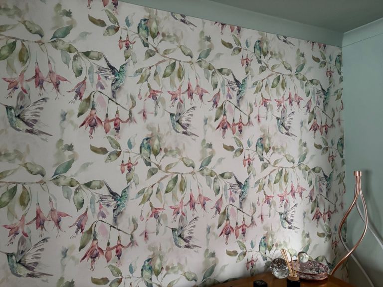 Wall paper 140cm wide x 278 cm length 