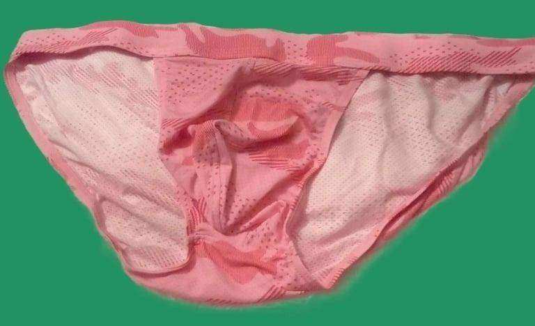 New Pink Patterned Men's Tanga Briefs Bottoms Size XL.POST OR COLLECT!