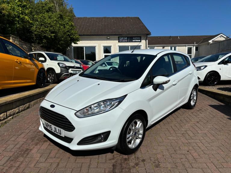 2015 Ford Fiesta 1.25 Zetec Euro 6 5dr HATCHBACK Petrol Manual