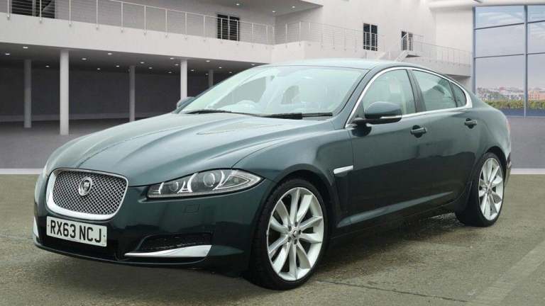 2013 Jaguar XF 2.2d Portfolio Auto Euro 5 (s/s) 4dr SALOON Diesel Automatic