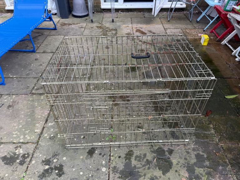 Large metal dog crate 