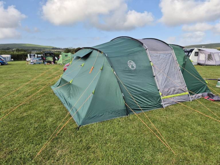 Coleman  Oak  Canyon 6 man family tent