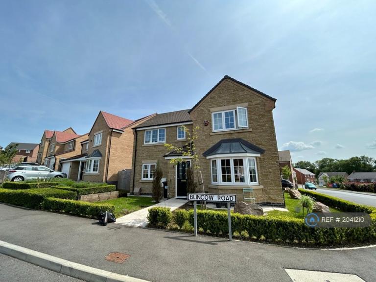 4 bedroom house in Blincow Road, Northampton, NN6 (4 bed) (#2041210)
