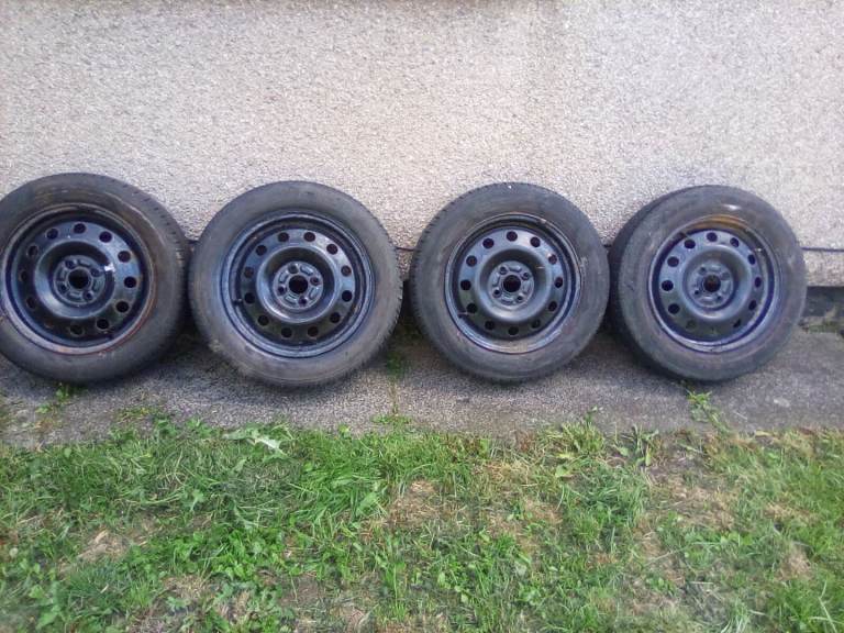 Fiat Doblo wheels and tyres x4 15 inch rims.