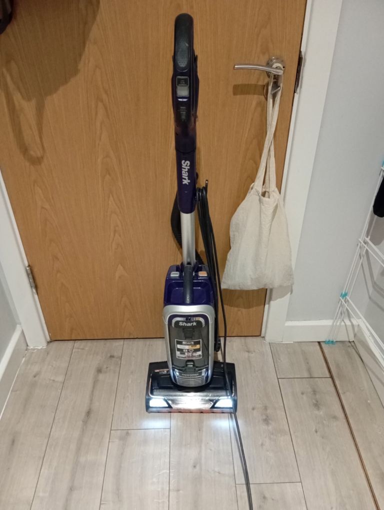 Shark AZ910uk