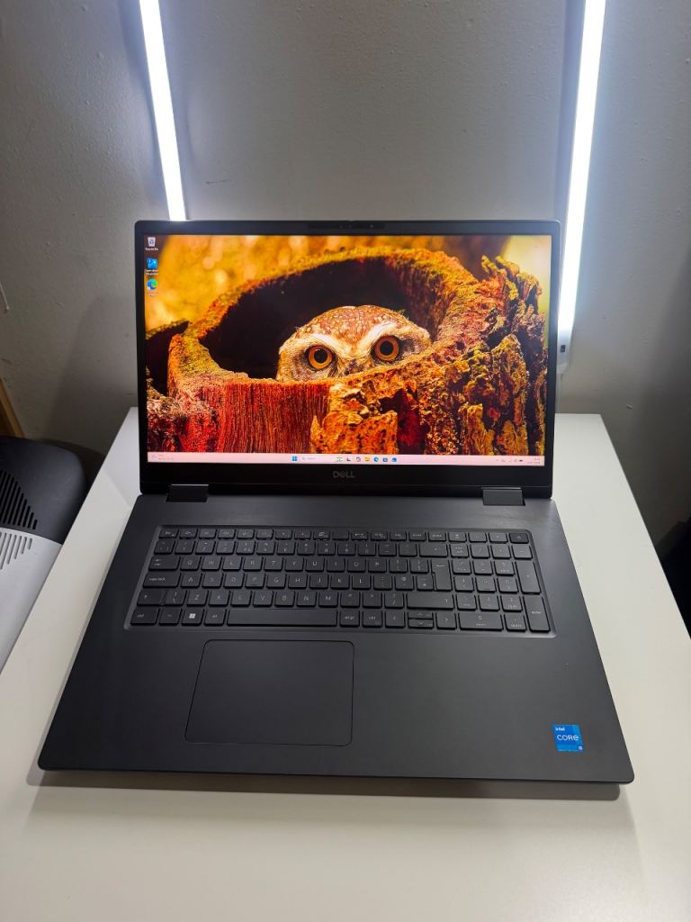 Dell Precision 7770 Intel Core i5-12600HX 16GB DDR5 1TB NVMe LTE SIM Win 11 Pro Laptop