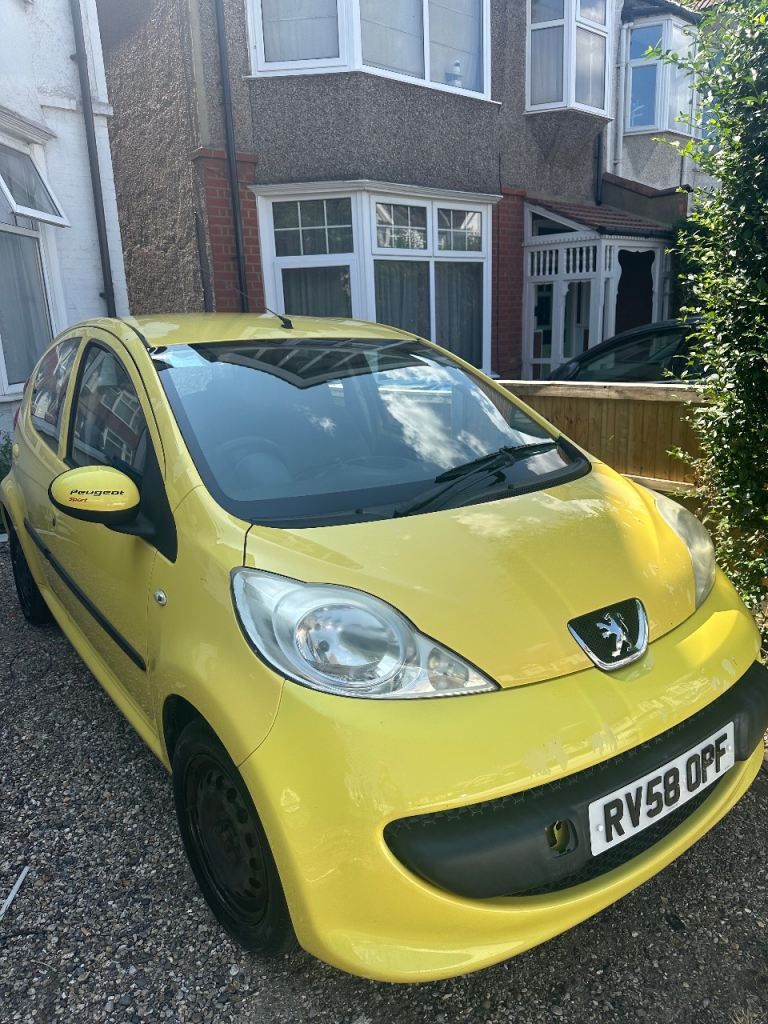 Peugeot, 107, Hatchback, 2008, Semi-Auto, 998 (cc), 5 doors