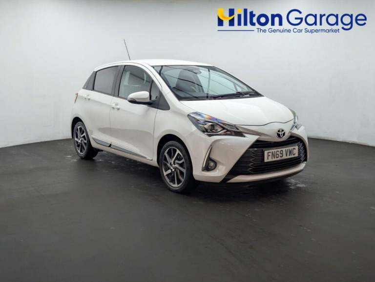 2019 Toyota Yaris 1.5 VVT-i Y20 5dr [Bi-tone] HATCHBACK PETROL Manual