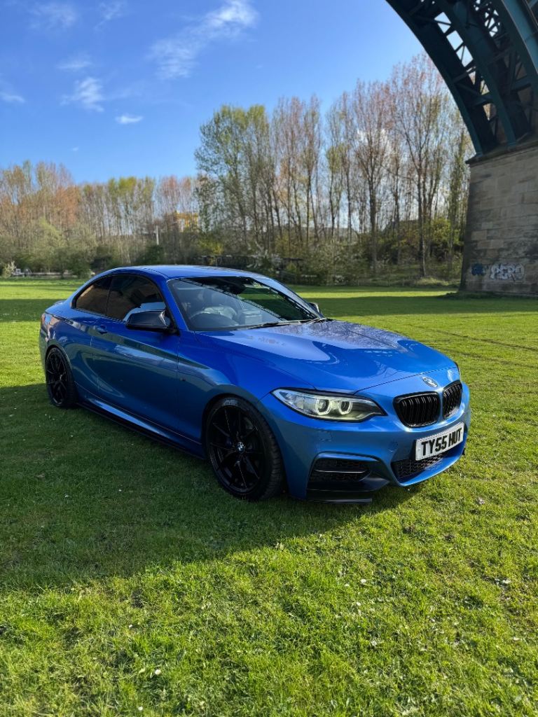 BMW M240i 