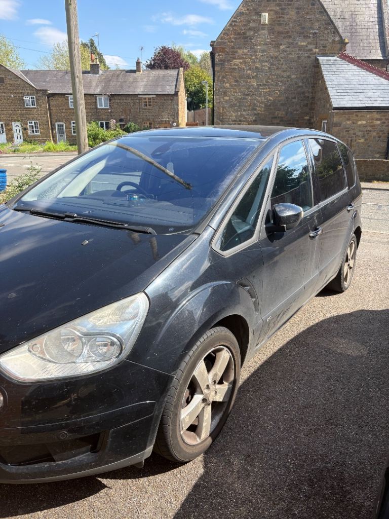 Ford c max
