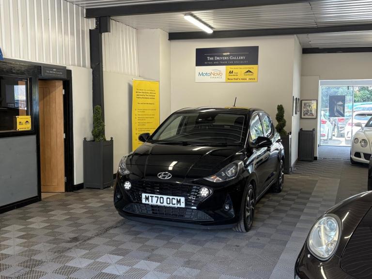 Hyundai i10 1.2 Premium Hatchback 5dr Petrol Auto Euro 6 (s/s) (84 ps) Petrol Automatic