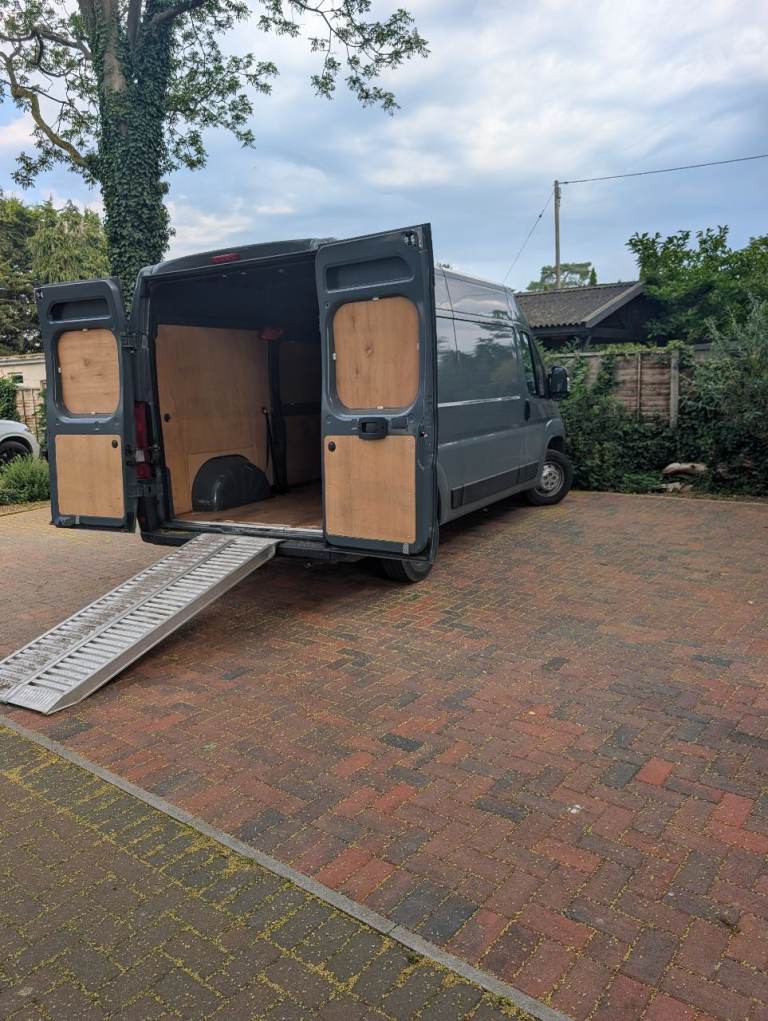 Motorbike & Scooter Delivery / Collection Service