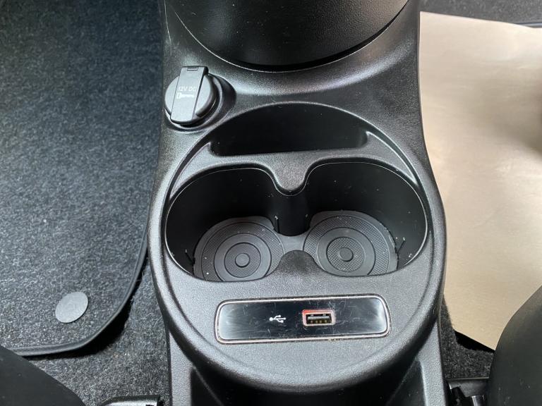 FIAT 500 1.2 COLLEZIONE CONVERTIBLE VERY GOOD CONDITION 1 OWNER NEW CAMBELT KIT