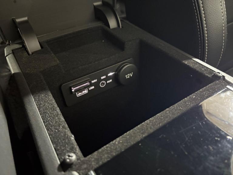 2017 Jaguar F-Pace 2.0 D180 R-Sport AWD Euro 6 (s/s) 5dr ESTATE Diesel Manual