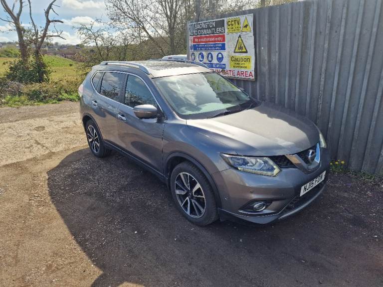 Breaking for spares Nissan xtrail 1.6 dci 2015