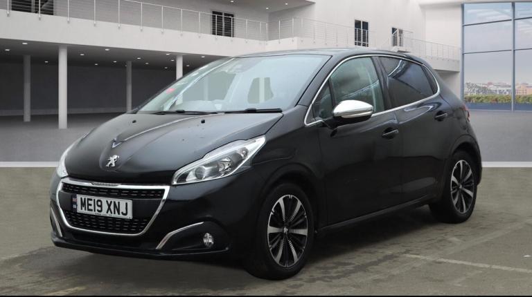 2019 Peugeot 208 1.2 PureTech 82 Tech Edition 5dr [Start Stop] HATCHBACK Petrol Manual