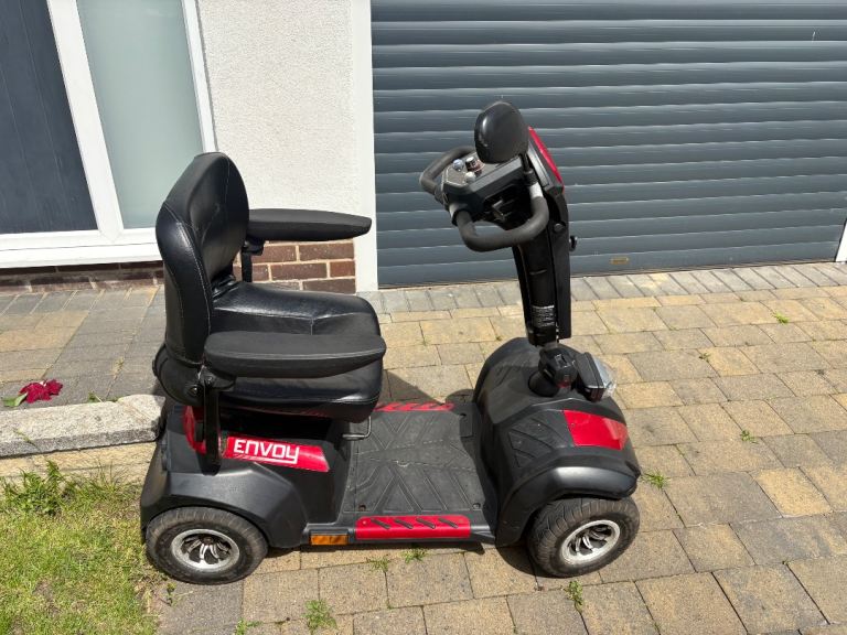 Envoy Mobility Scooter – Black/Red, Good Condition