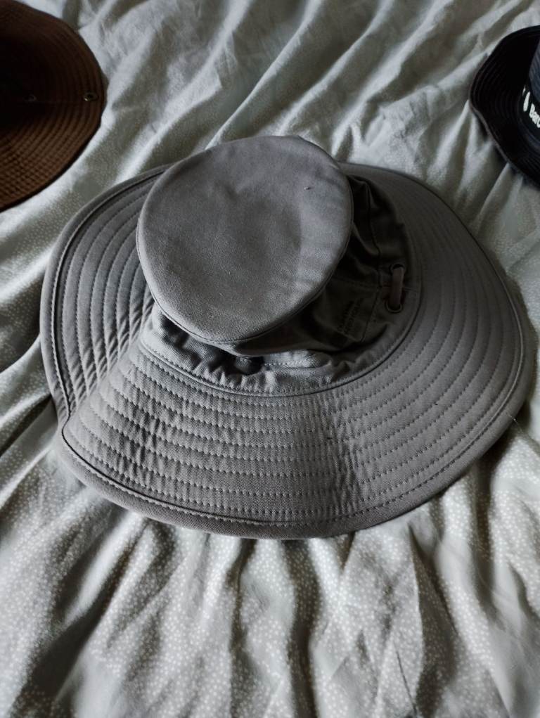 hats job lot all included in price