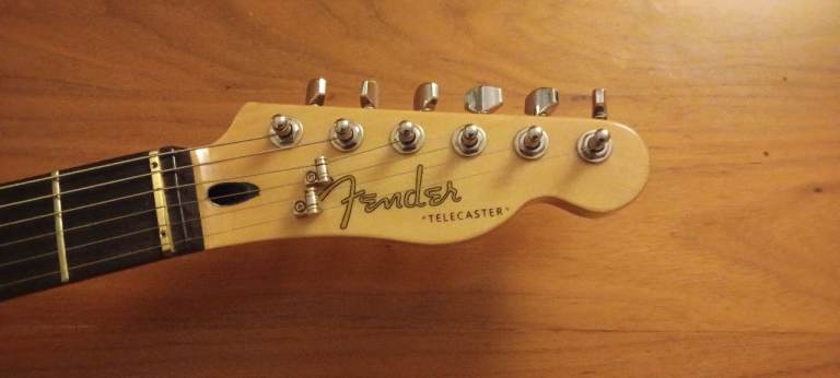 Telecaster Custom-Build in Wine Red Ash Body. Double Edge Binding.