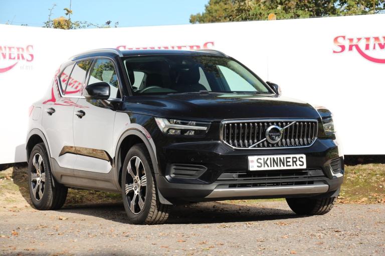 image for 2022 Volvo XC40 T3 INSCRIPTION Estate Petrol Automatic