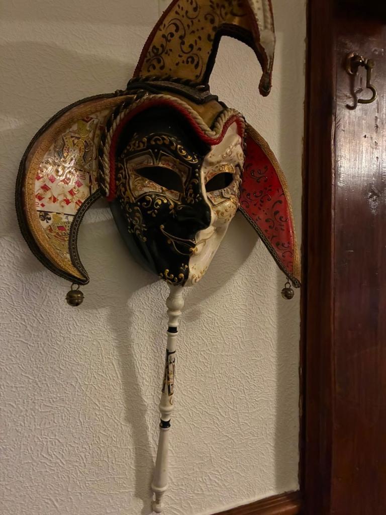 Stunning Harlequin Venetian Mask – Jester Style with Handle