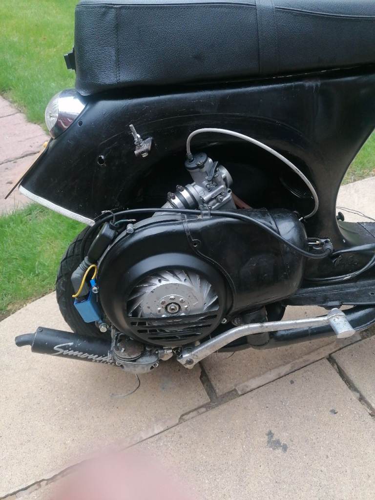 Vespa px 200 engine 