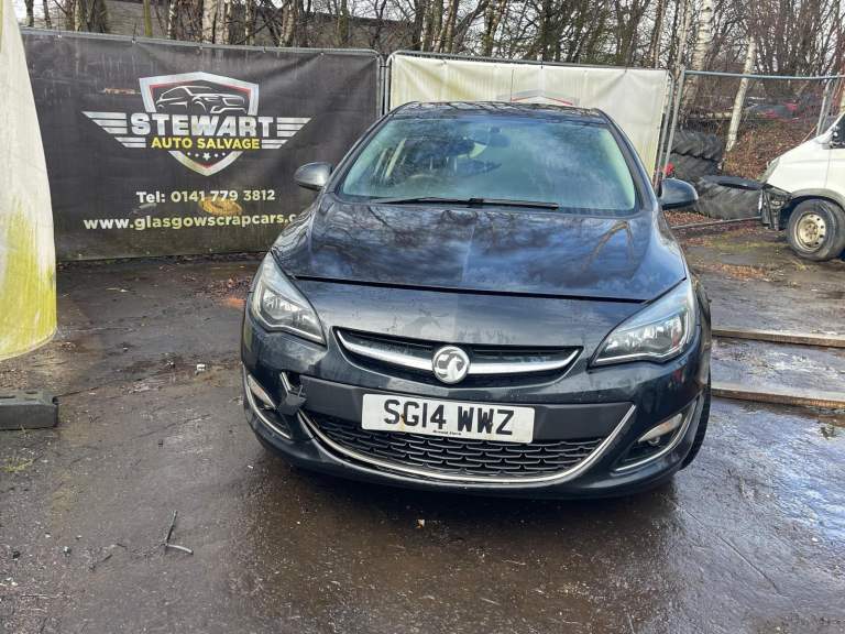 Vauxhall Astra J 1.4 16v 2014 FOR BREAKING