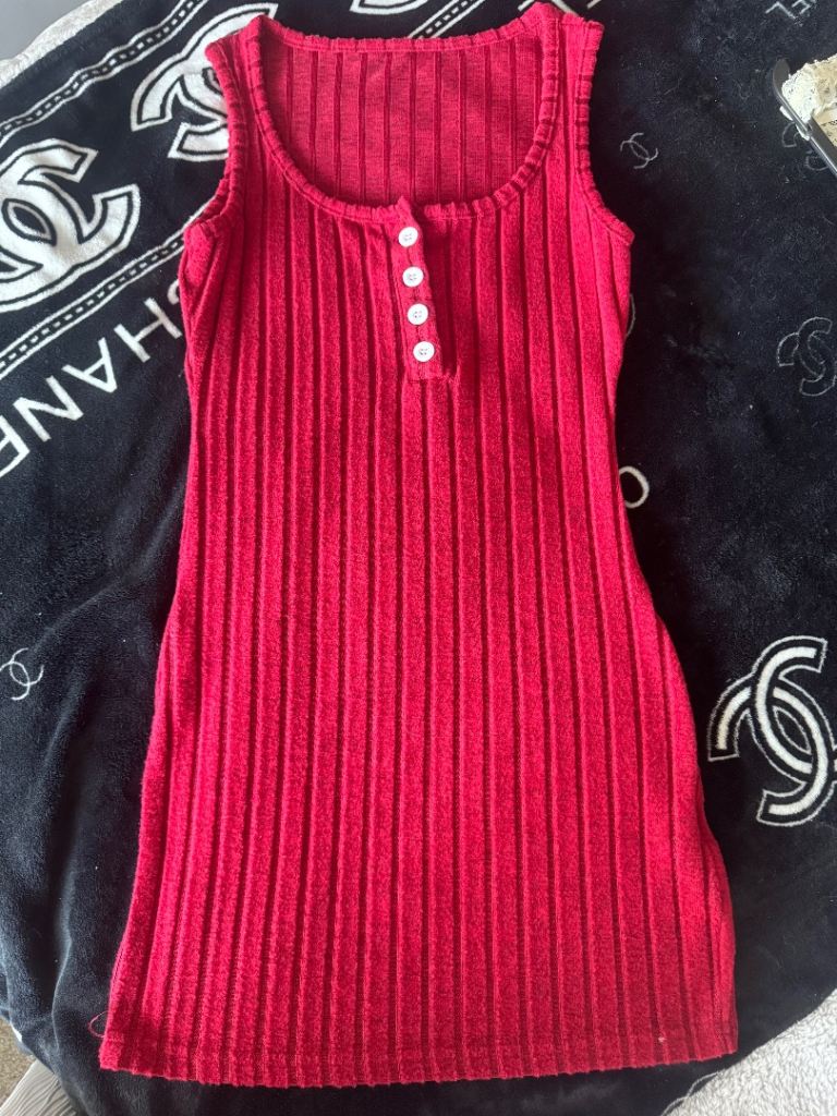 Womens clothes most are new sizes between 6-10 