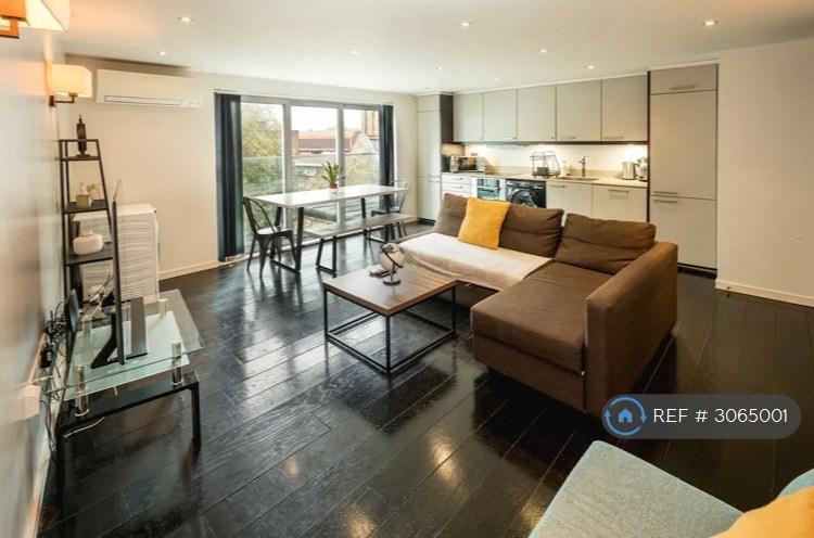 1 bedroom flat in Loudoun Road, London, NW8 (1 bed) (#3065001)