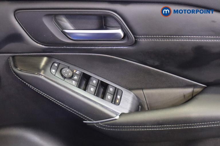 2022 Nissan Qashqai 1.3 DiG-T MH N-Connecta 5dr SUV Petrol Manual