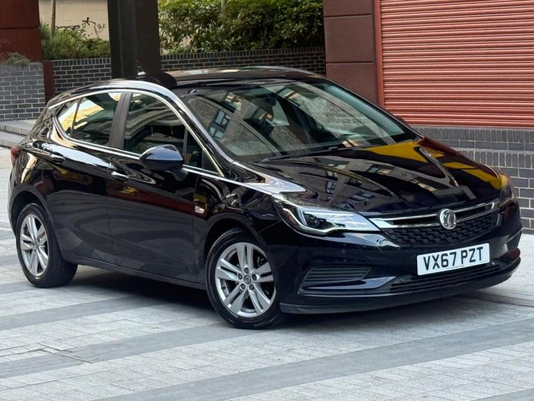 2018 Vauxhall Astra 1.6 CDTi ecoTEC BlueInjection Tech Line Nav Euro 6 5dr HATCHBACK Diesel Manual