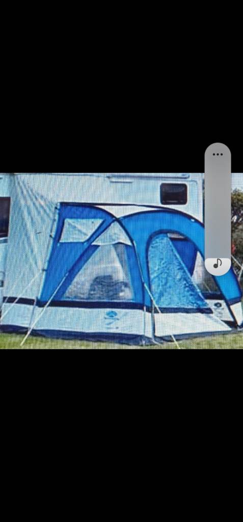 MOTORHOME AND CAMPER VAN DRIVE AWAY AWNING