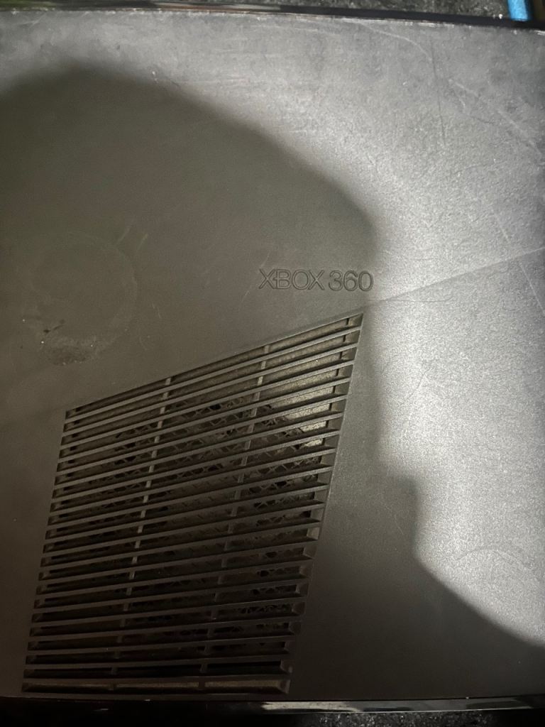 Xbox 360 with 34 games