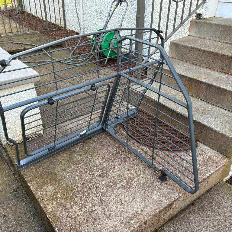 Audi Dog Guard & Boot Divider