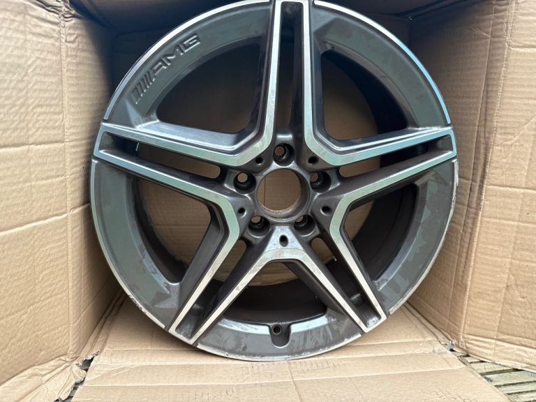 Mercedes A205 AMG alloy wheel