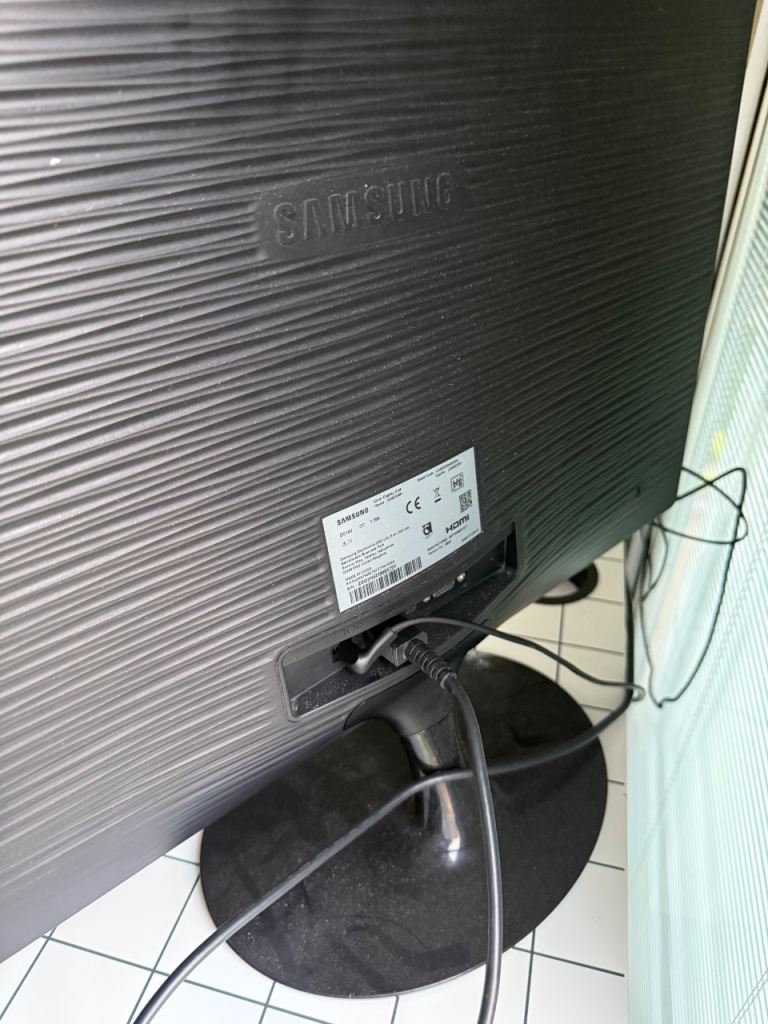 Samsung monitor 