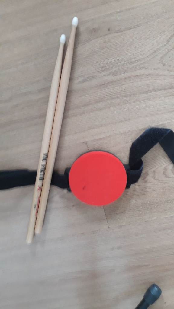 Drum accessories 