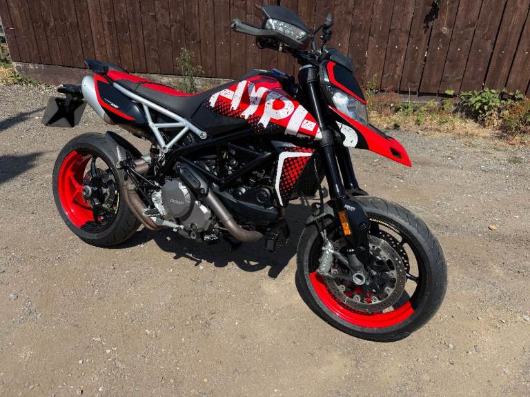 2022 Ducati Hypermotard 950 RVE, 1 year Mot, ULez Compliant,like KTM,honda.yamaha,triumph