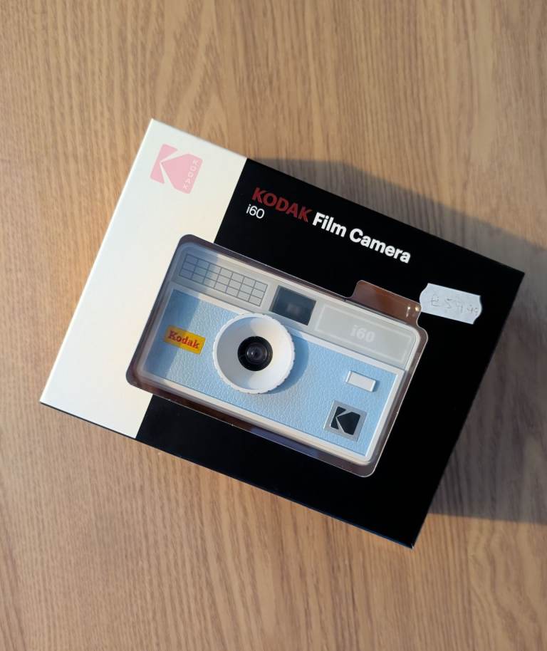 Kodak i60 35mm film camera 