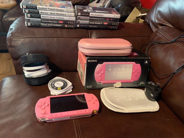 Sony PSP Pink Console with Games 