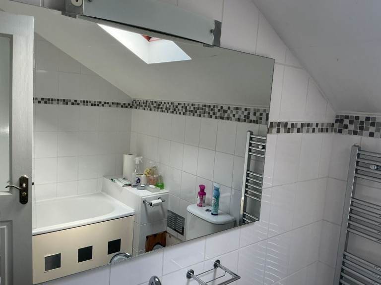 1,000mm wide wall mounted mirror